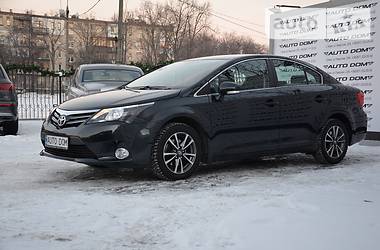 Седан Toyota Avensis 2013 в Києві