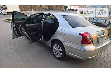 Седан Toyota Avensis 2008 в Тернополе