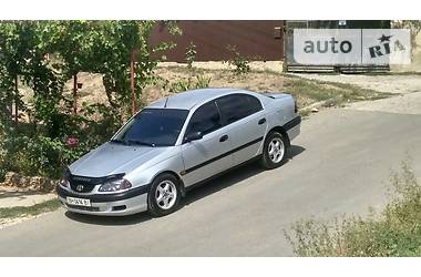 Седан Toyota Avensis 2002 в Одессе