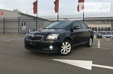 Седан Toyota Avensis 2009 в Киеве