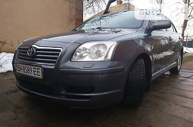 Седан Toyota Avensis 2003 в Ананьеве