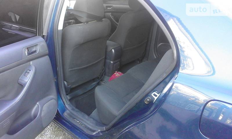 Седан Toyota Avensis 2004 в Летичеве фото 10 Седан Toyota Avensis 2004 в Летичеве