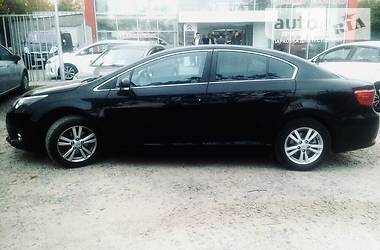 Седан Toyota Avensis 2012 в Херсоне