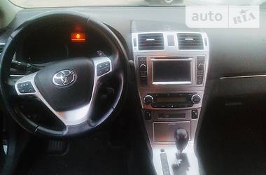 Седан Toyota Avensis 2012 в Херсоне