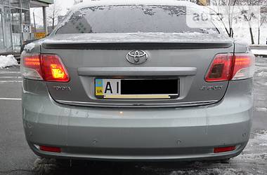 Седан Toyota Avensis 2009 в Киеве