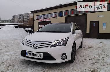 Универсал Toyota Avensis 2012 в Сумах