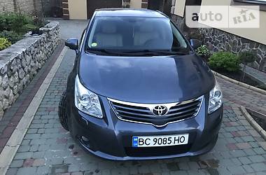 Седан Toyota Avensis 2009 в Бродах