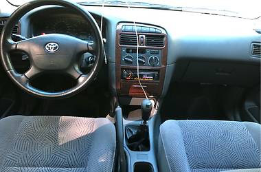 Седан Toyota Avensis 2001 в Николаеве