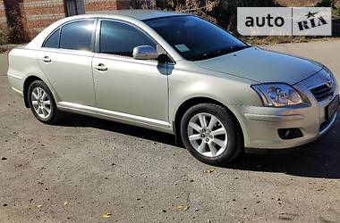 Седан Toyota Avensis 2008 в Казатине