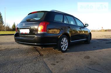 Универсал Toyota Avensis 2003 в Ивано-Франковске