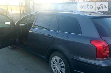 Універсал Toyota Avensis 2006 в 