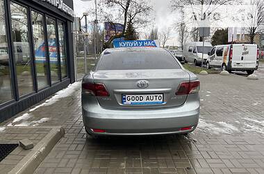 Седан Toyota Avensis 2011 в 
