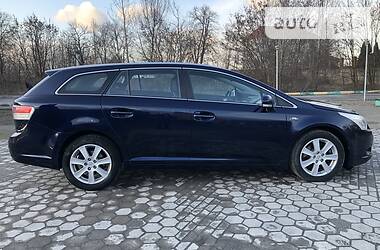 Універсал Toyota Avensis 2010 в Вінниці