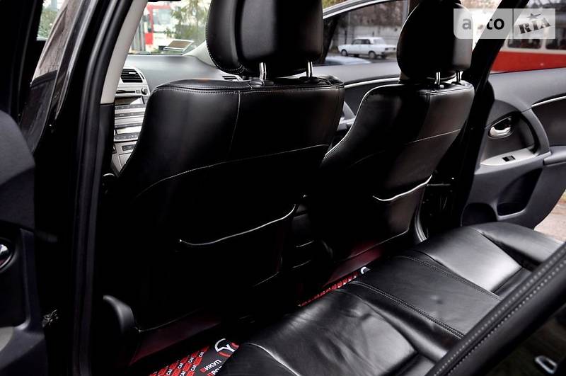 Седан Toyota Avensis 2012 в Киеве фото 41 Седан Toyota Avensis 2012 в Киеве