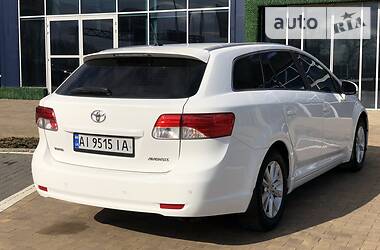 Універсал Toyota Avensis 2012 в 