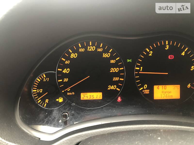 Універсал Toyota Avensis 2007 в Львові