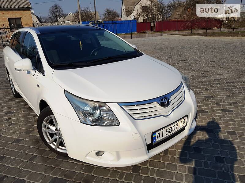 Універсал Toyota Avensis 2010 в Білій Церкві