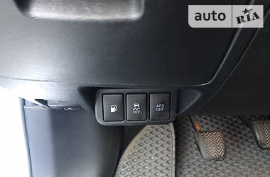 Універсал Toyota Avensis 2012 в 