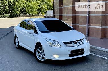 Седан Toyota Avensis 2012 в Одессе