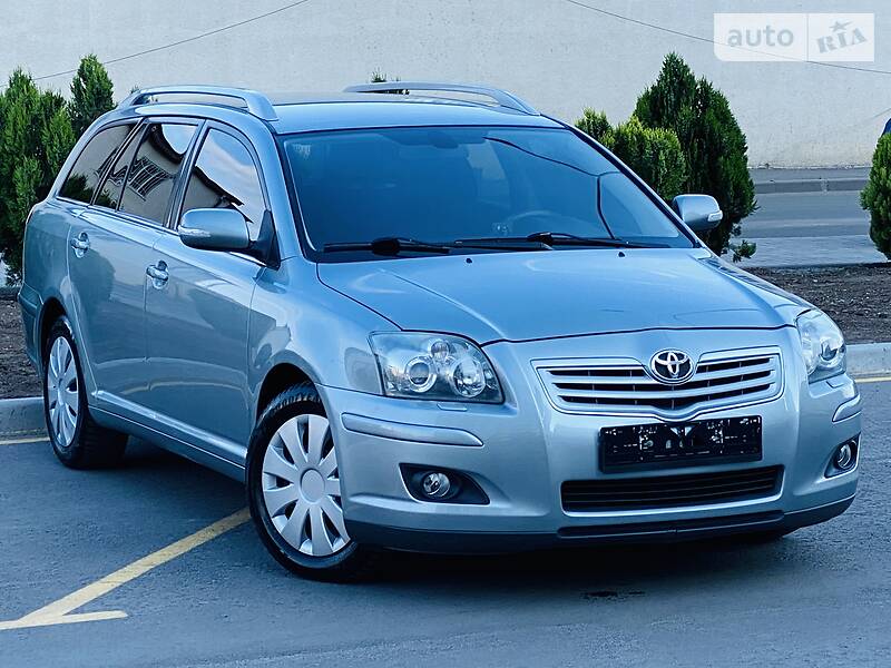 Універсал Toyota Avensis 2008 в Одесі