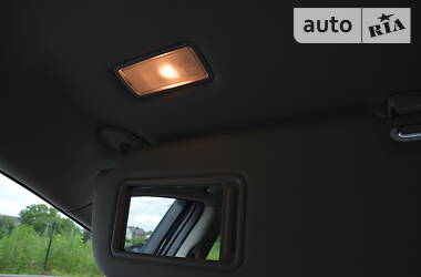 Седан Toyota Avensis 2009 в 