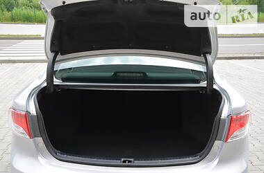 Седан Toyota Avensis 2009 в 