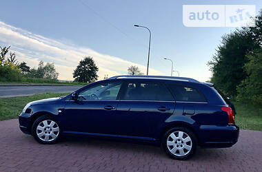 Універсал Toyota Avensis 2006 в 