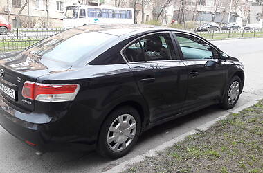 Седан Toyota Avensis 2011 в Києві