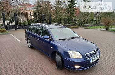 Универсал Toyota Avensis 2005 в Миргороде