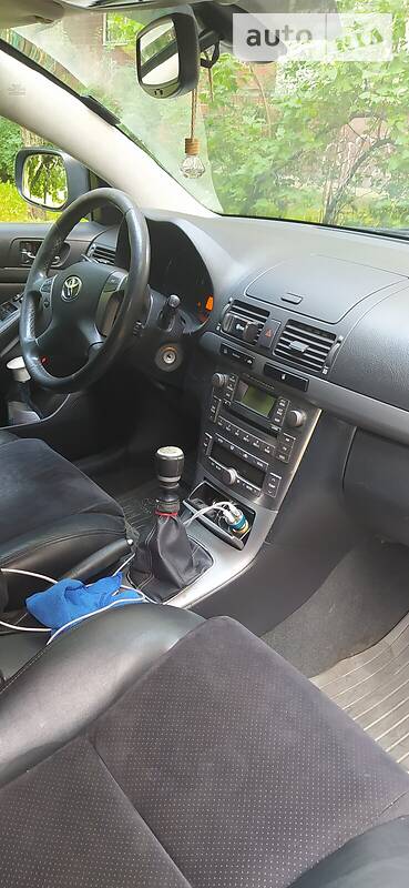 Универсал Toyota Avensis 2007 в Днепре