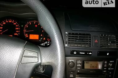 Лифтбек Toyota Avensis 2006 в Сумах