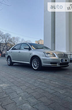 Седан Toyota Avensis 2003 в Одессе