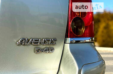 Универсал Toyota Avensis 2006 в 