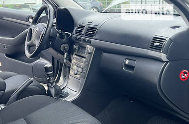 Универсал Toyota Avensis 2008 в 