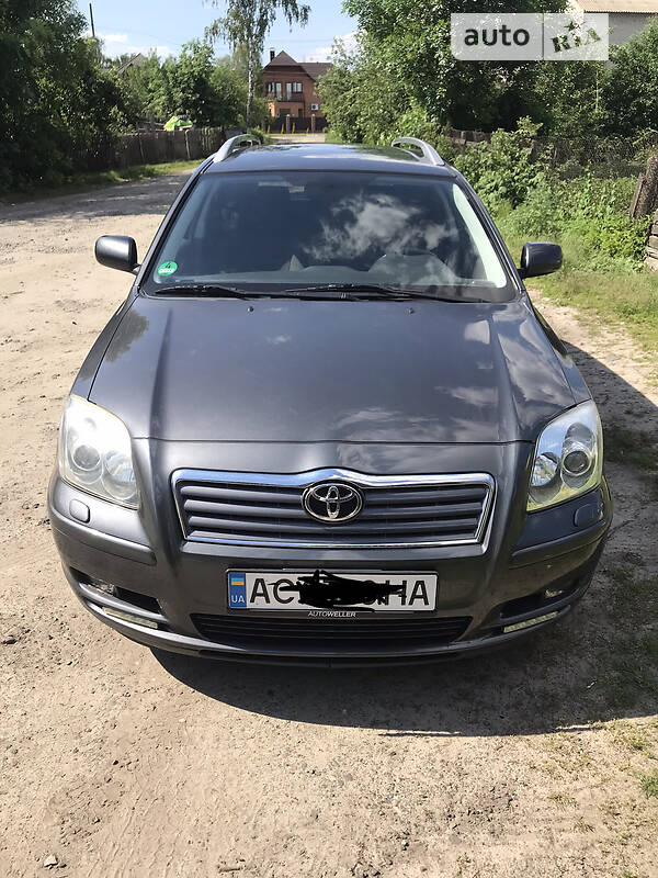 Універсал Toyota Avensis 2005 в Камені-Каширському