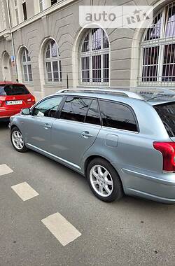 Универсал Toyota Avensis 2007 в Сумах