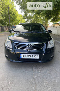 Универсал Toyota Avensis 2010 в Кодыме