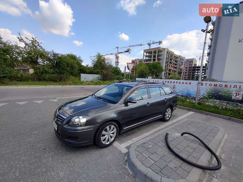 Toyota Avensis 2008