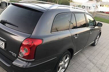 Универсал Toyota Avensis 2006 в 