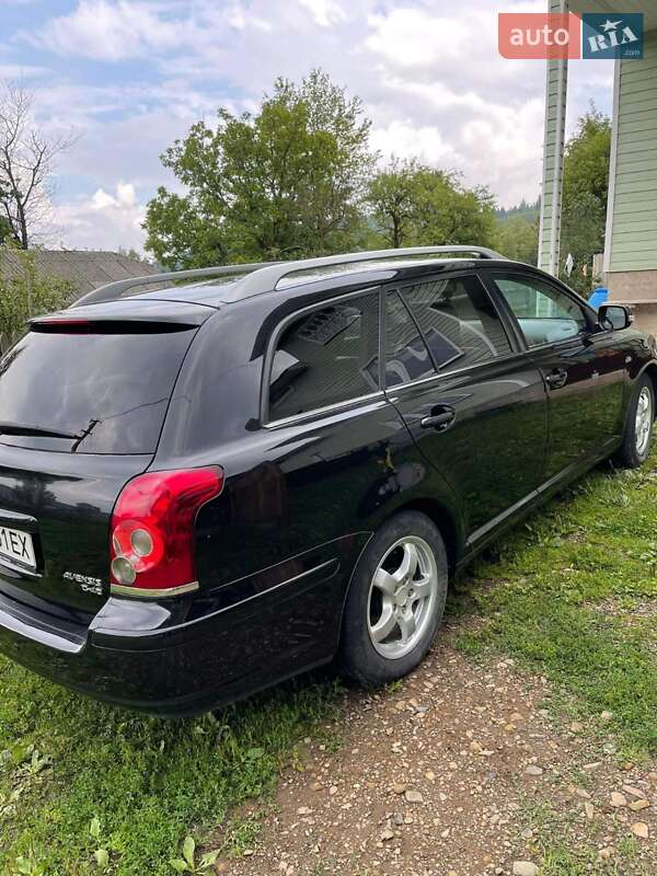 Універсал Toyota Avensis 2007 в Долині