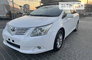 Универсал Toyota Avensis 2010 в Львове