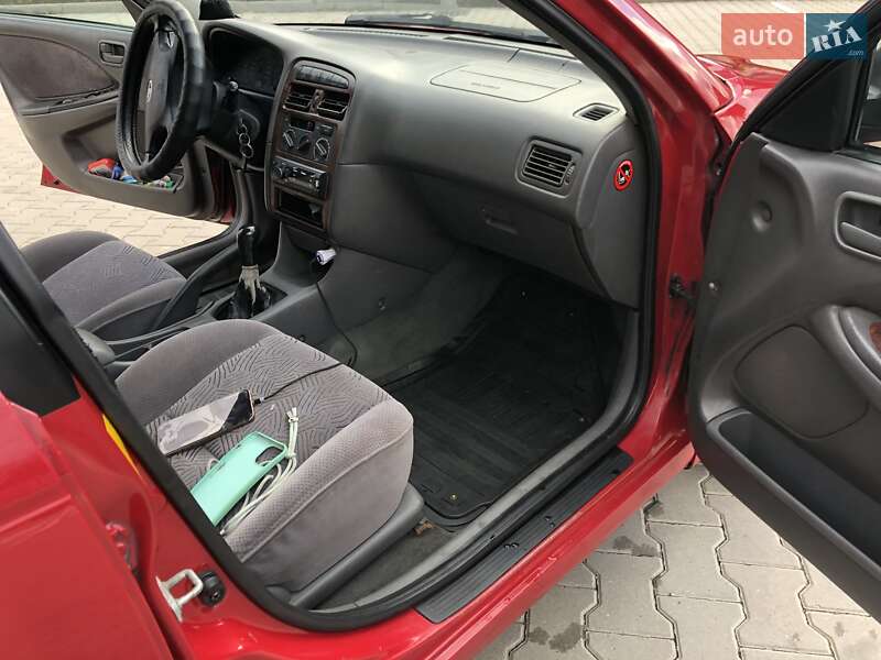 Универсал Toyota Avensis 2000 в Виннице