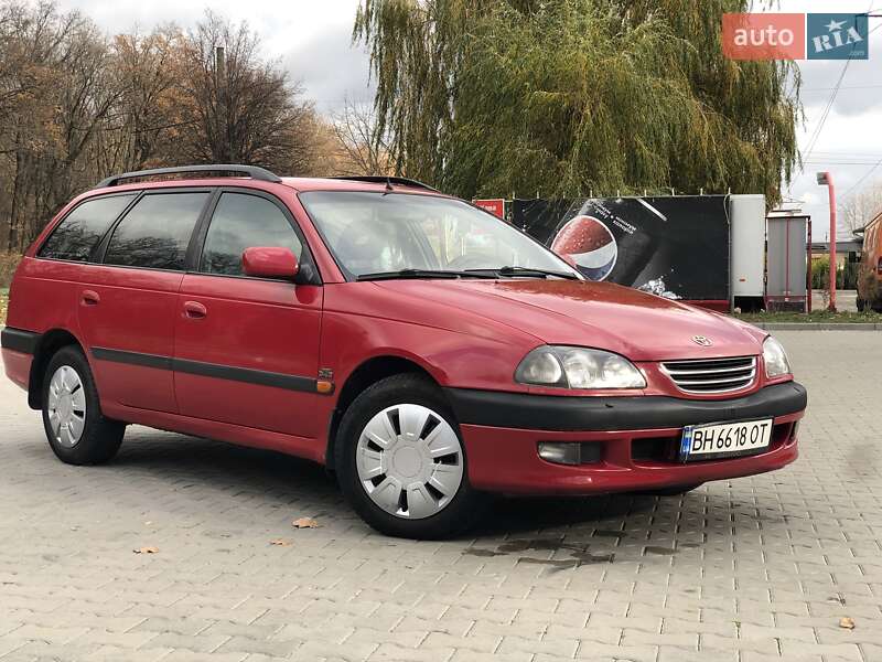 Универсал Toyota Avensis 2000 в Виннице