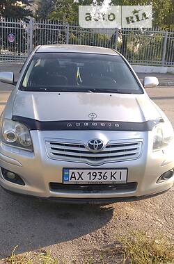 Седан Toyota Avensis 2007 в Харькове