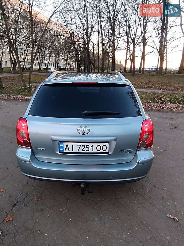 Универсал Toyota Avensis 2008 в Первомайске