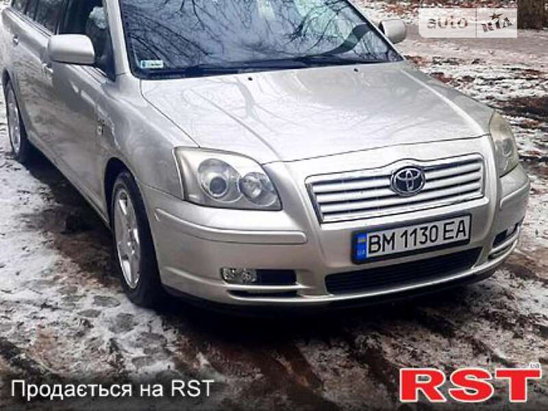 Универсал Toyota Avensis 2003 в Глухове