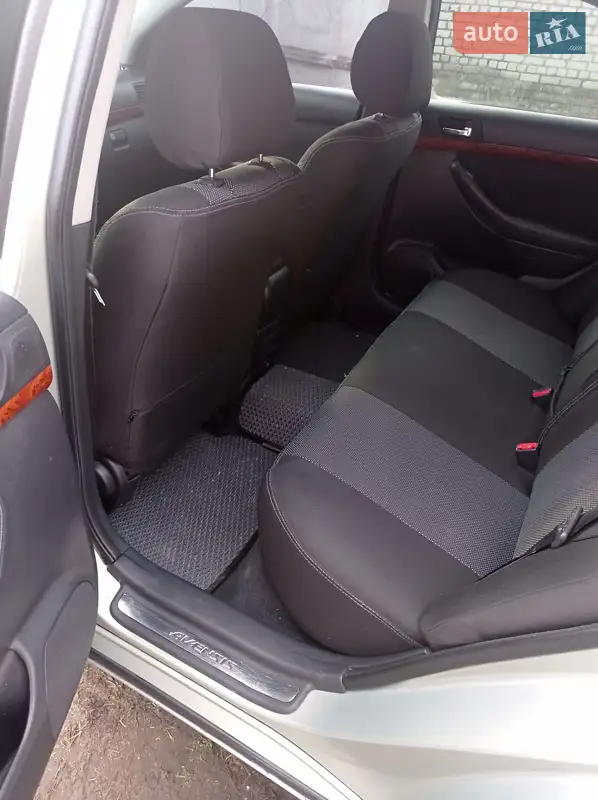 Toyota Avensis 2005 VIN SB1BJ56L70E059929 фото оголошення 9 з 51