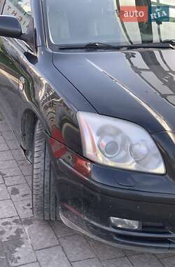 Универсал Toyota Avensis 2005 в 
