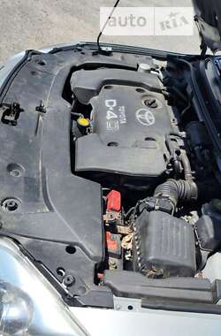 Универсал Toyota Avensis 2004 в 