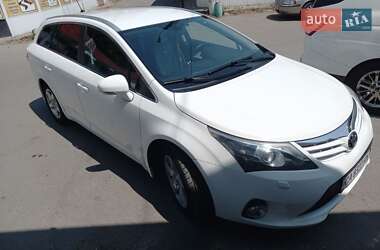 Универсал Toyota Avensis 2012 в 